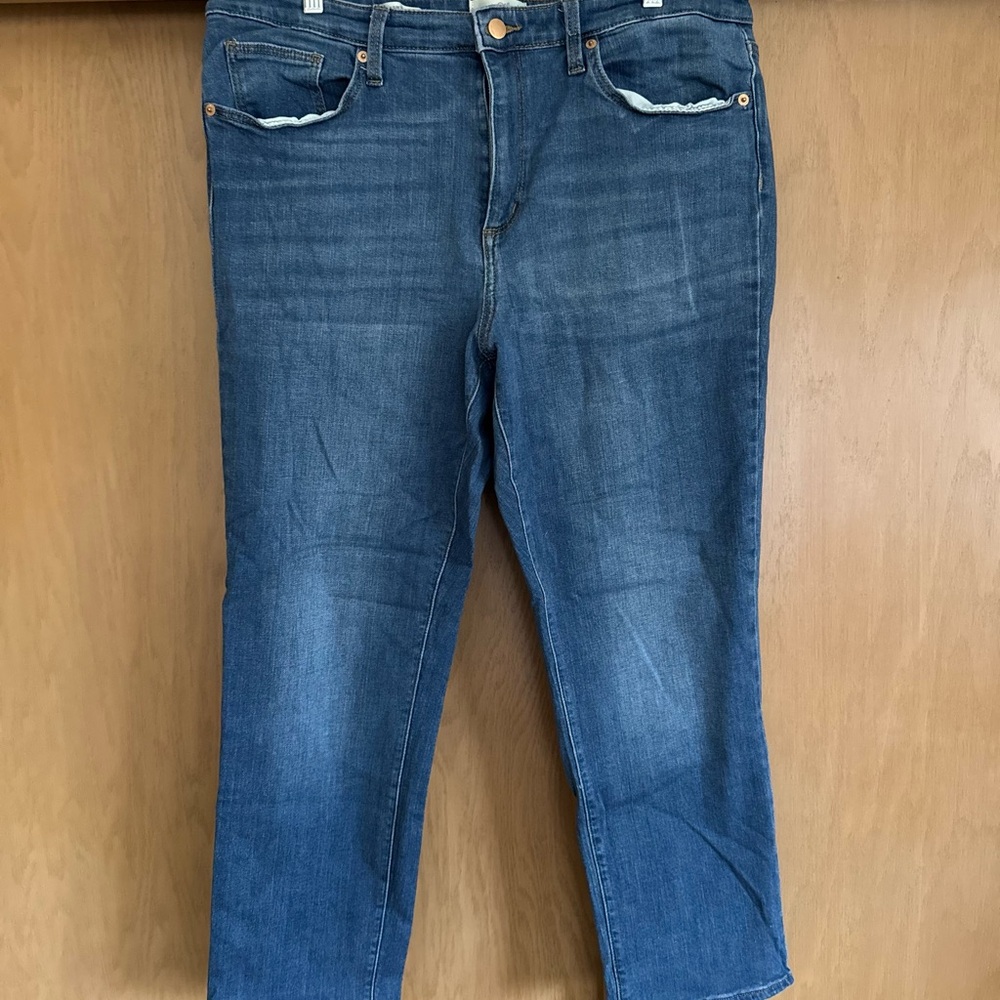 Universal Thread High Rise Slim Straight Women's Blue Jeans